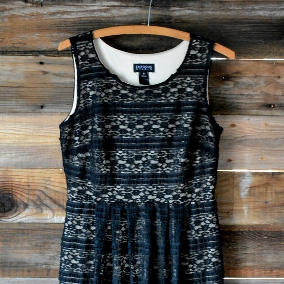 Enfocus Studio sleeveless Black Lace dress - Picture 2 of 7